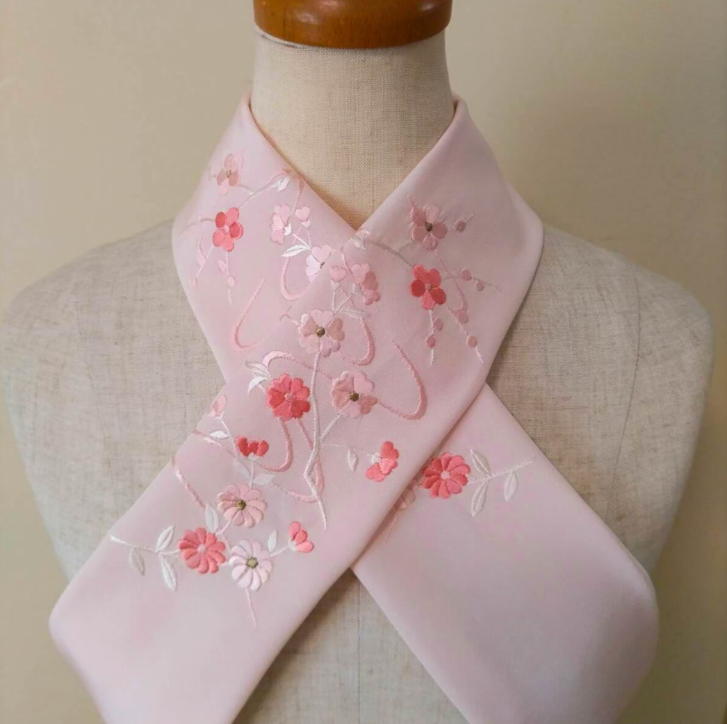 Colored Shaded Red/Pink Han-eri Collar, Kimono Collar (180cm*15.5cm), with Embroidery, HAN02