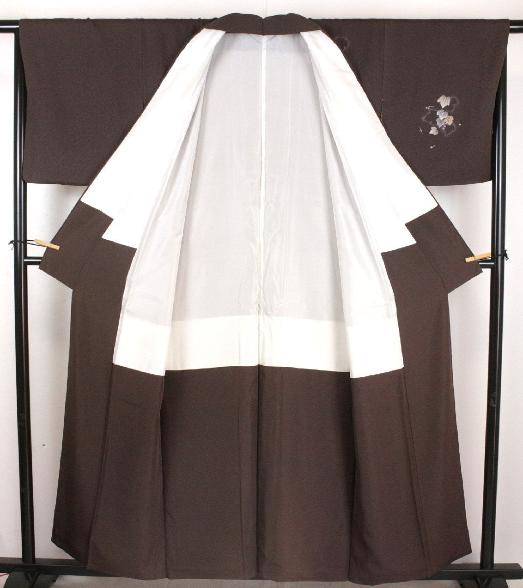 Rank A Japanese Houmongi Kimono, A122
