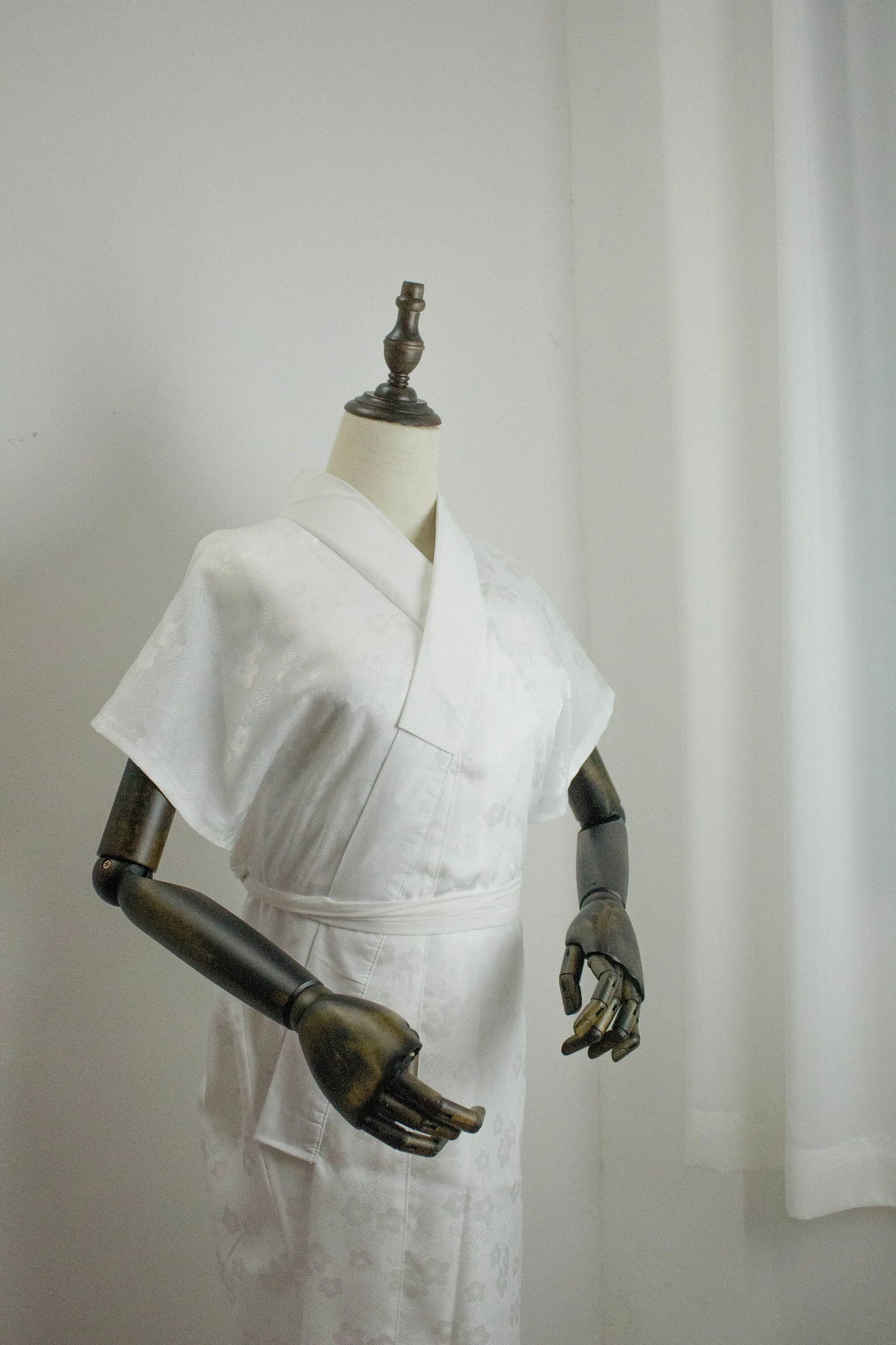 Versatile Juban for Both Furisode & Short Sleeve Kimono