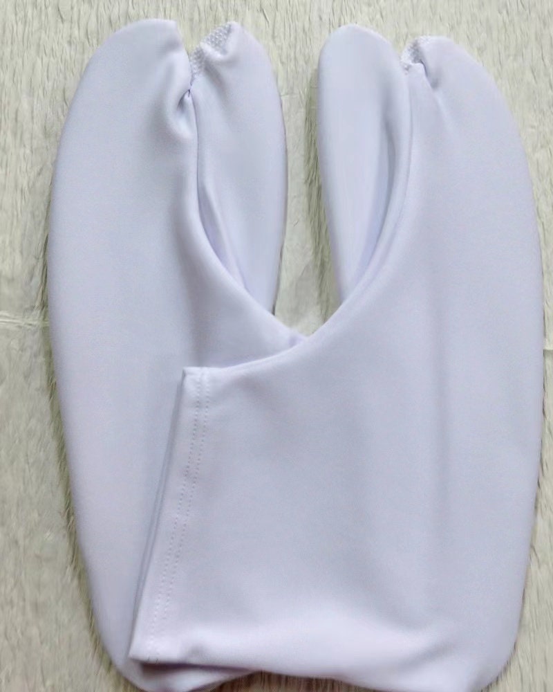 White/Black Polyester Durable Traditional Tabi Socks for Men and Women, Kimono Socks, Japanese Split-Toe Socks, EU32-EU46