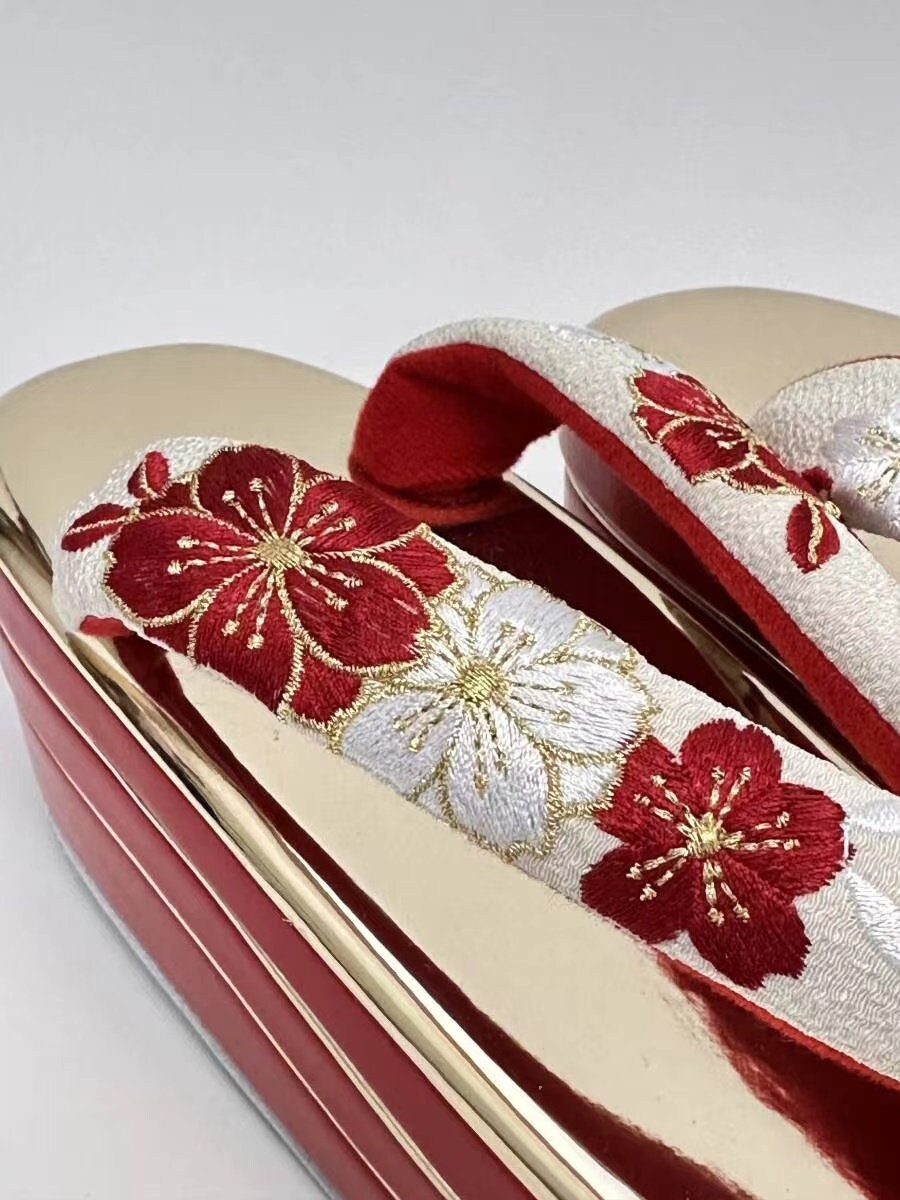 Red & Gold Luxurious Zori , Kimono Sandal, M/L size, Suitable for EU36-41
