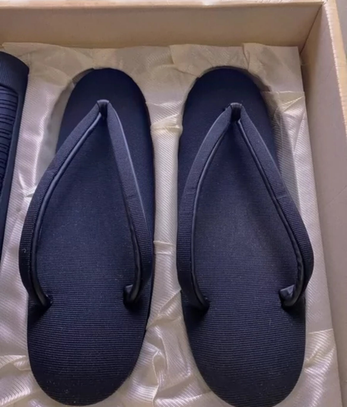Japanese Zori Sandals with Kimono Handbag