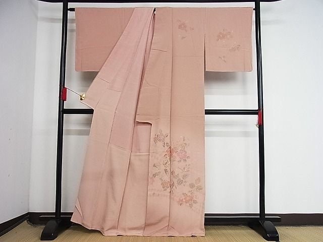 Rank S Vintage Houmongi Kimono with Sagara Embroidery, A133