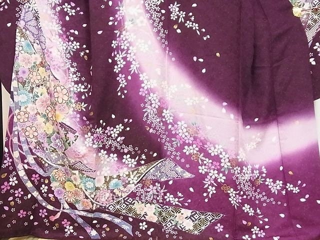 Rank A+ Vintage Furisode Kimono/ B18