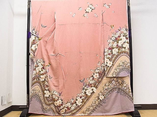 Vintage Pink Floral Silk Furisode Kimono, Rank B+ (B26)