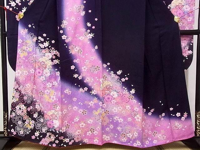 Traditional Vintage Japanese Furisode Kimono Women, A134