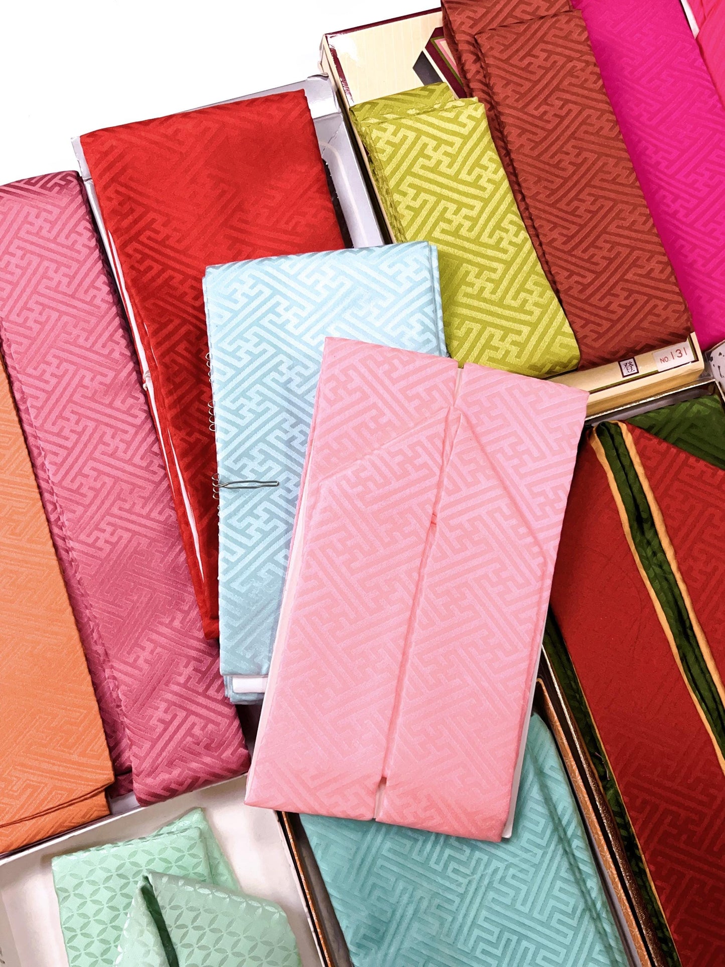 Kasane Eri Kimono Collar: Dateeri Juban Eri (H06)