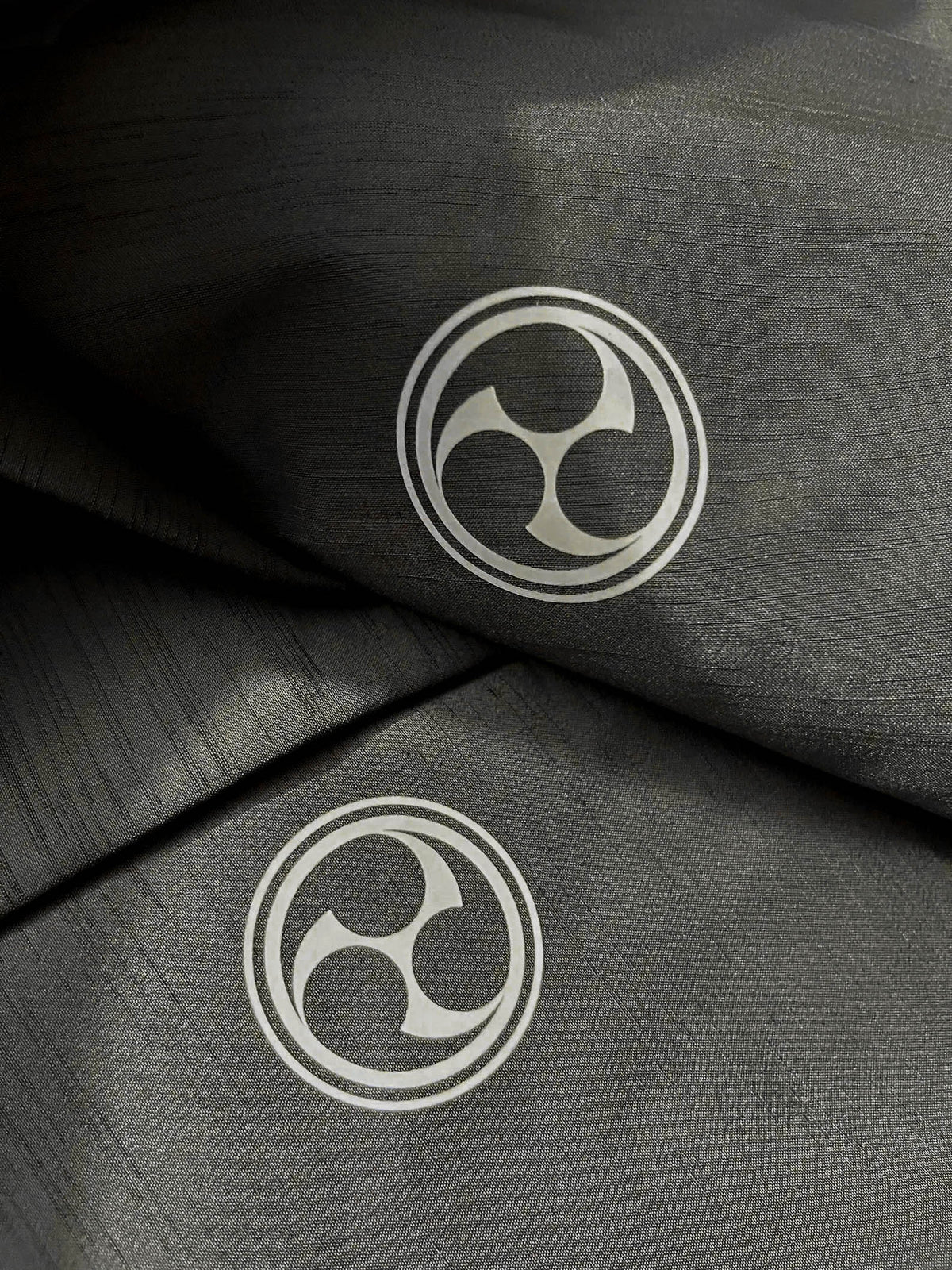 2 Colors Japanese Men's Kimono 4/6/8PCS Gift Set, Custom Kamon Available