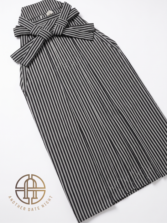 Japanese Men's Black Stripe Hakama Set