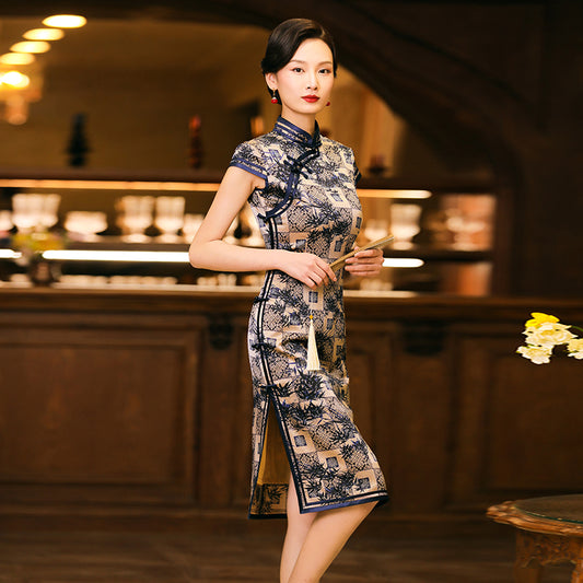 Silk Qipao, Shanghai Style, SQ012
