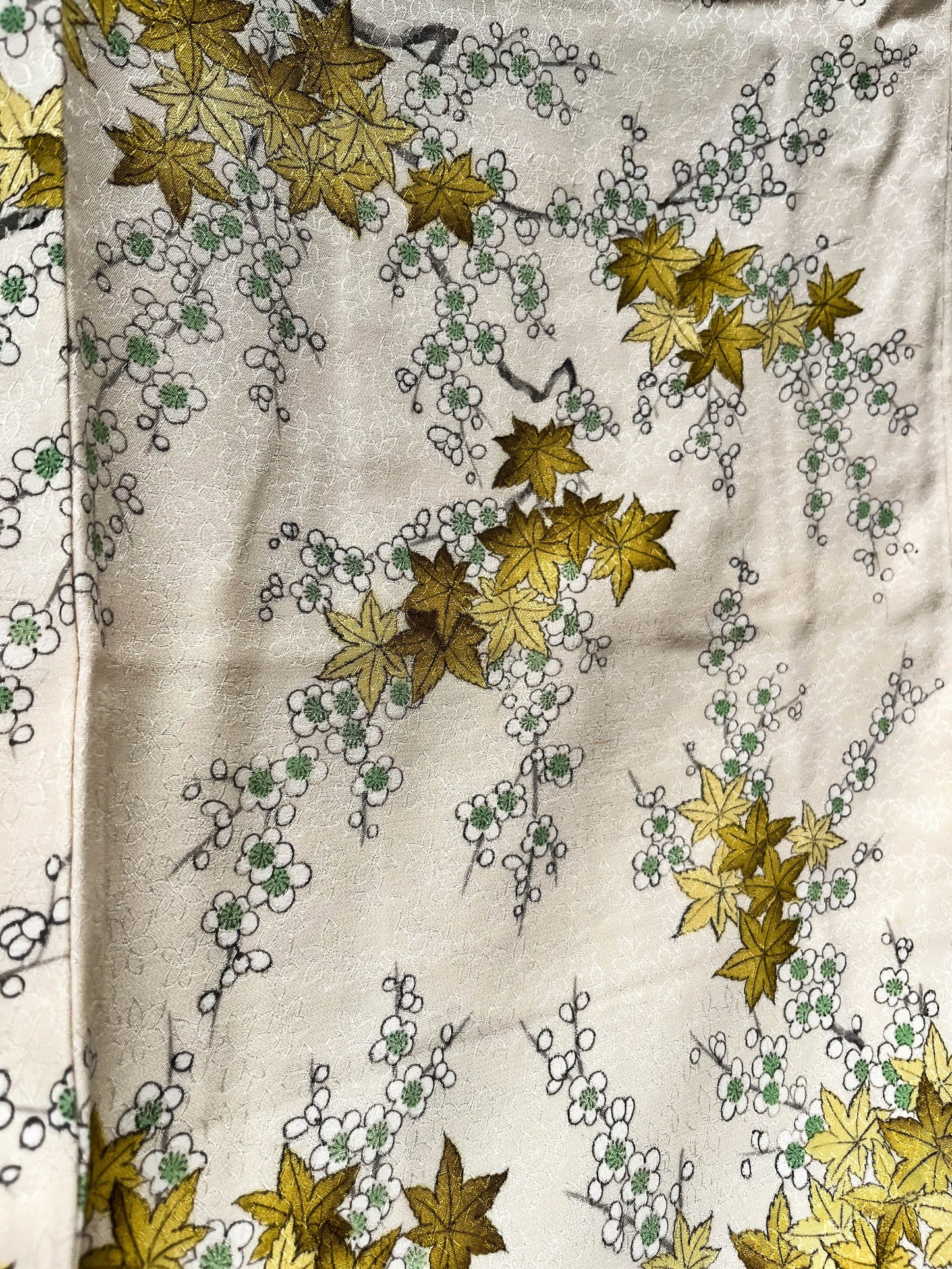 Rank A+ Japanese Vintage Komon Kimono Women, Silk kimono, Late Autumn Leaf, A93