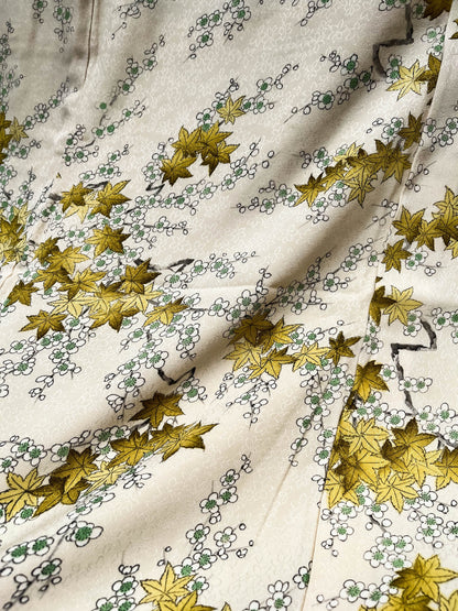 Rank A+ Japanese Vintage Komon Kimono Women, Silk kimono, Late Autumn Leaf, A93