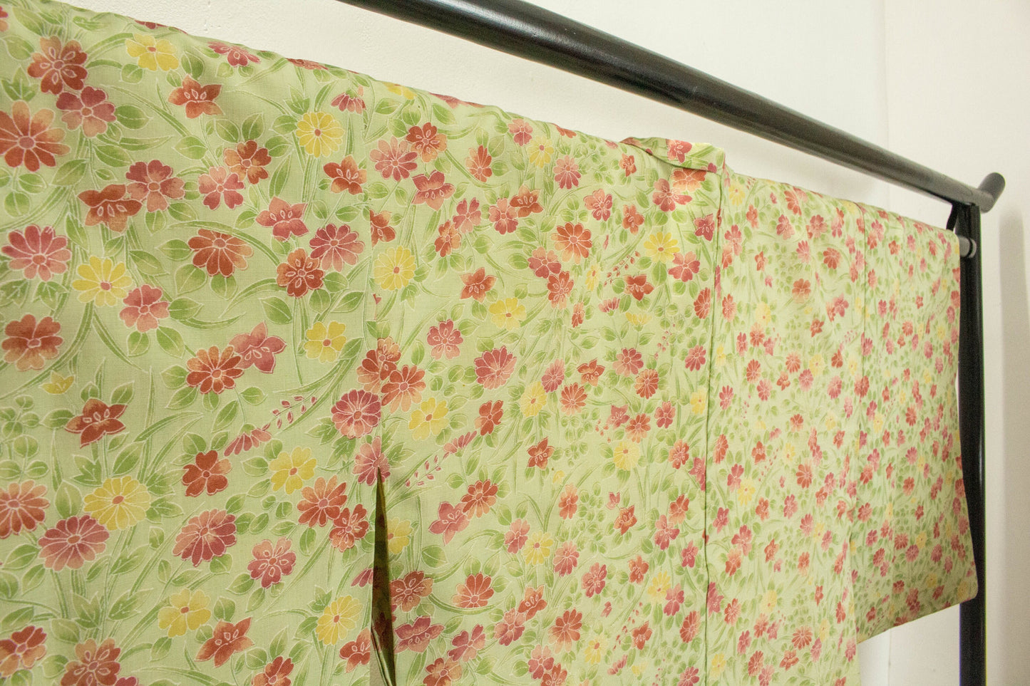 Vintage Floral Silk Michiyuki Women Kimono Jacket - Rank B (HA24)