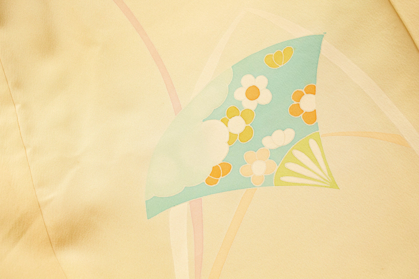 Vintage Silk Tsukesage Kimono: Japanese Traditional Pattern (A114)