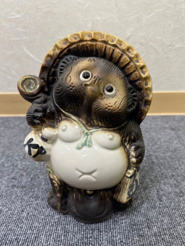 Vintage Shigaraki Yaki Tanuki Statue Set: Japanese Raccoon Dog Ornament (S03)