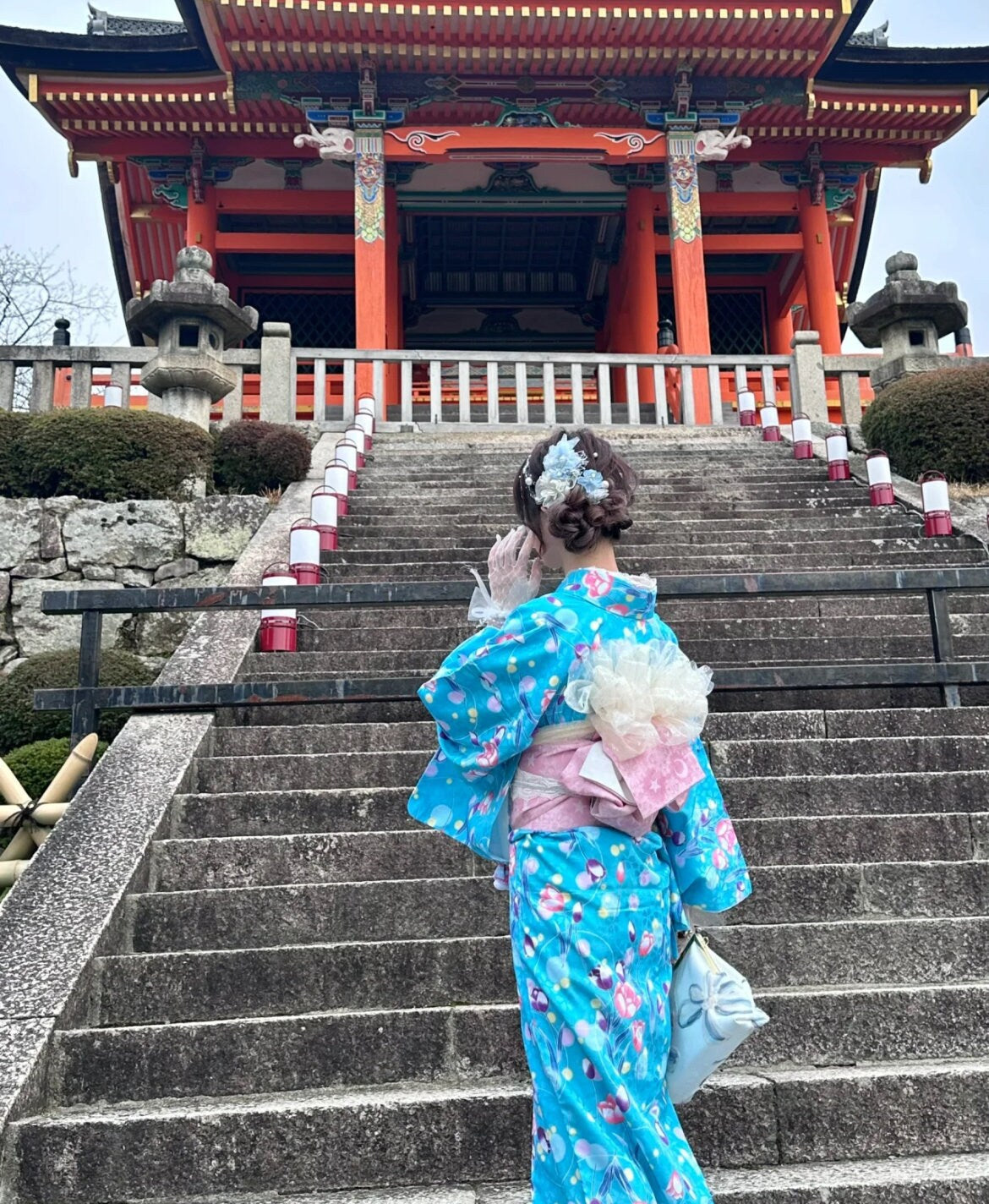 Tulip Komon Kimono, Floral Blue Kimono