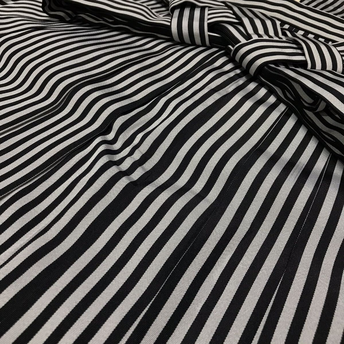 Japanese Men's Black Stripe Hakama, Koshi Himo, Tabi Socks: Kimono Pants Gift Set, Ceremonial Wear