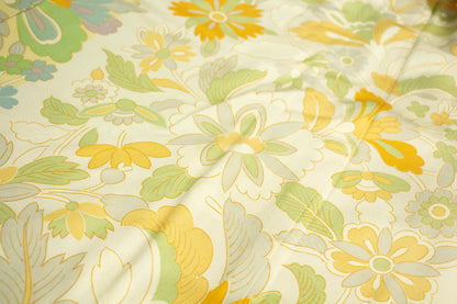 Vintage Silk Furisode Kimono: Peacock Pattern, Formal Kimono, Rank A- (A106)