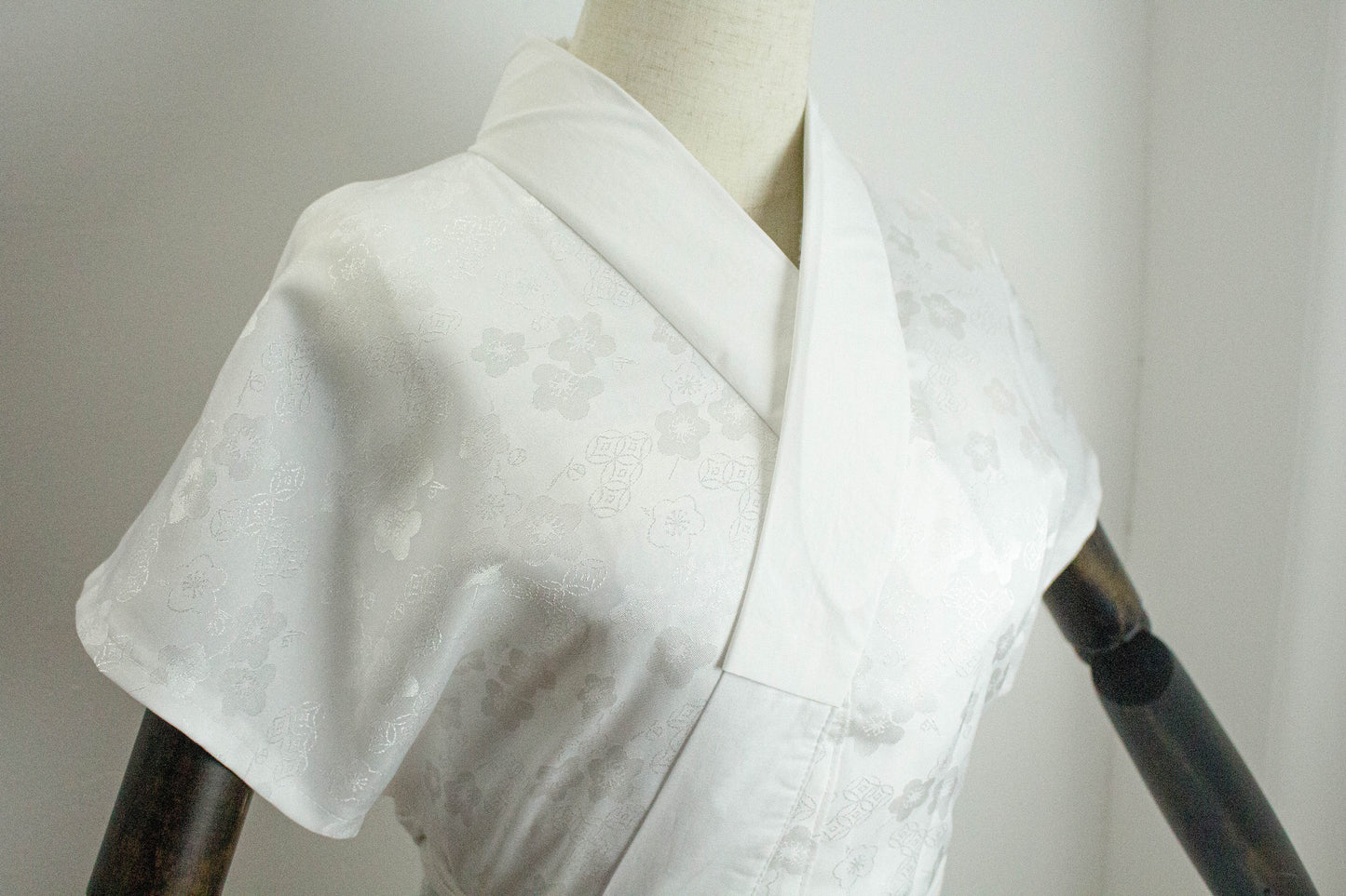 Versatile Juban for Both Furisode & Short Sleeve Kimono, with Collar Stiffener Erishin, Kimono Undergarment, Kimono Underwear