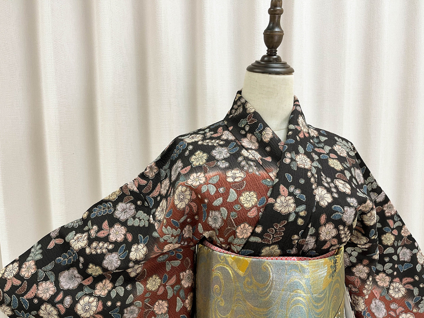 Vintage Floral Houmongi Kimono: Japanese Women's Kimono- VK008