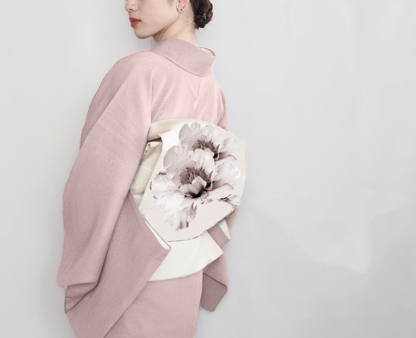 Custom-Fit Iromuji Kimono: Washable Polyester Tea Ceremony Attire