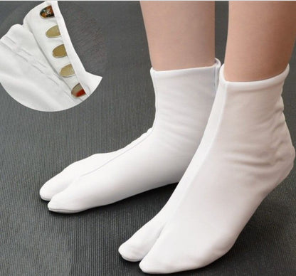 100% Cotton White/Black Tabi Socks, Japanese Split-toe Socks, Traditional Tabi Socks- Available in Multiple Sizes (22cm-30cm, EU34-EU49)