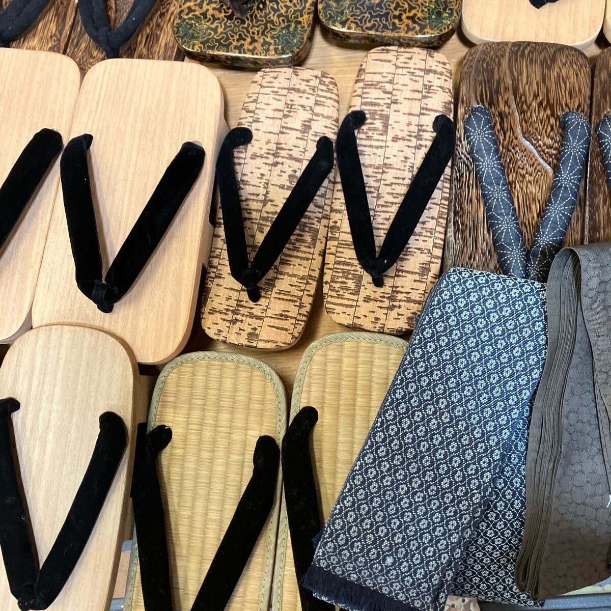 Vintage Men's Geta Sandals Blind Box: Japanese Style Mystery Box