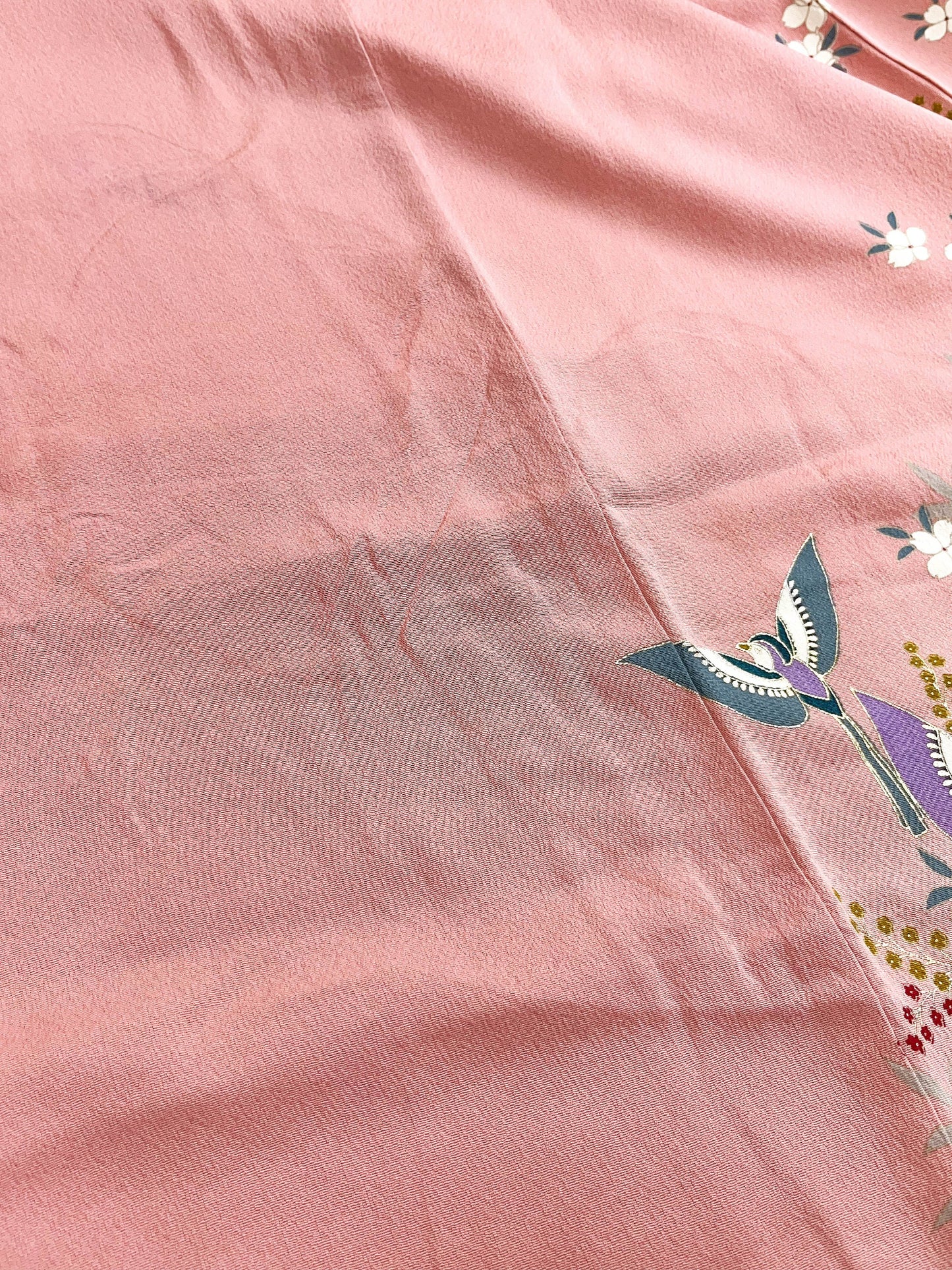 Vintage Pink Floral Silk Furisode Kimono, Rank B+ (B26)