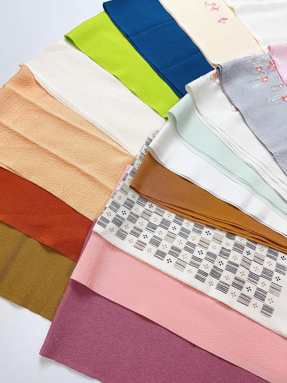 Japanese Floral Han-eri Collar: Kimono Juban Eri, H03