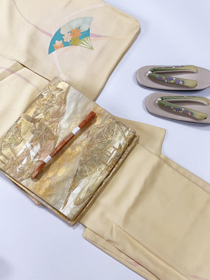 Vintage Silk Tsukesage Kimono: Japanese Traditional Pattern (A114)