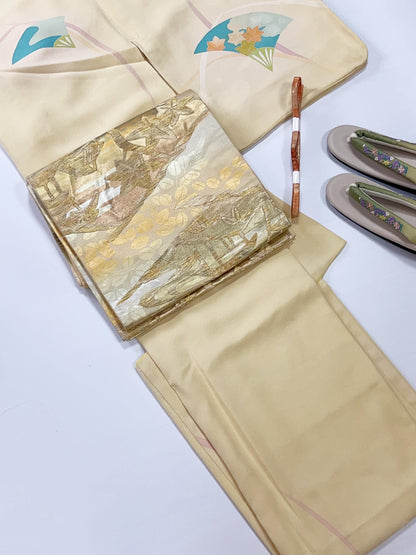 Vintage Silk Tsukesage Kimono: Japanese Traditional Pattern (A114)