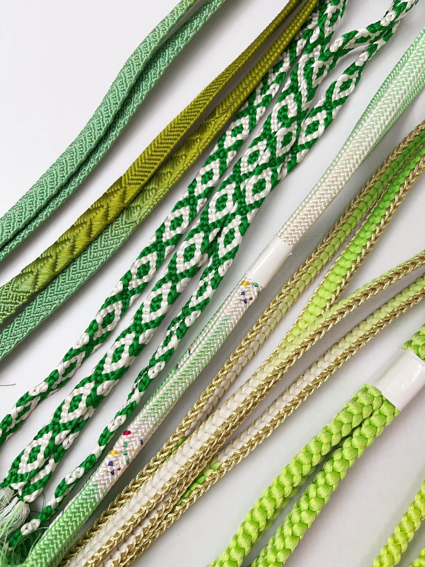 Green Silk Obijime Cord: Japanese Kimono Belt Accessory (Q7)