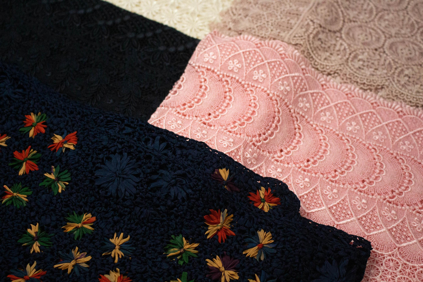 Women's Lace Kimono Shawl: Sheer Outwear