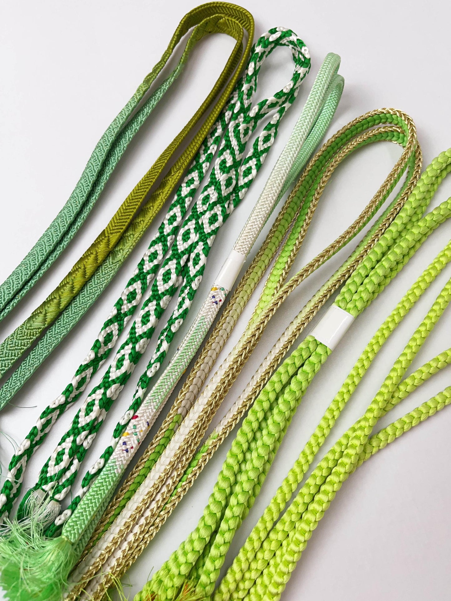 Green Silk Obijime Cord: Japanese Kimono Belt Accessory (Q7)
