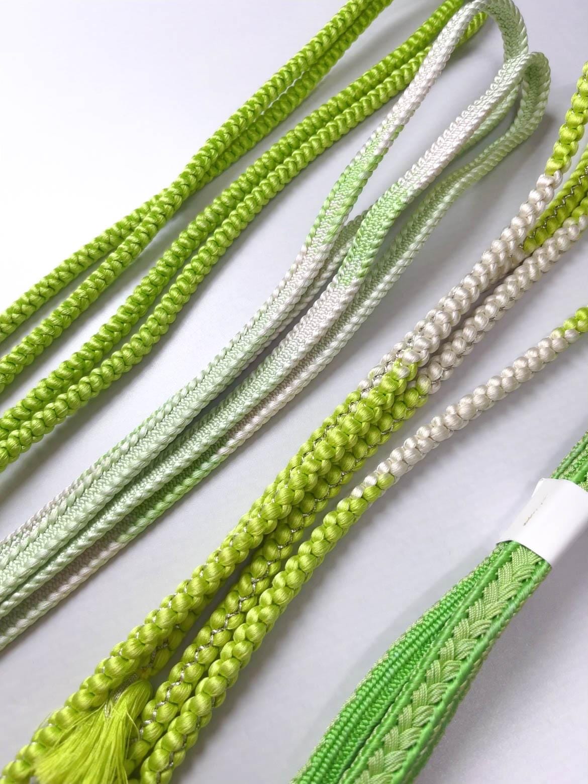 Green Silk Obijime Cord: Japanese Kimono Belt Accessory (Q16)