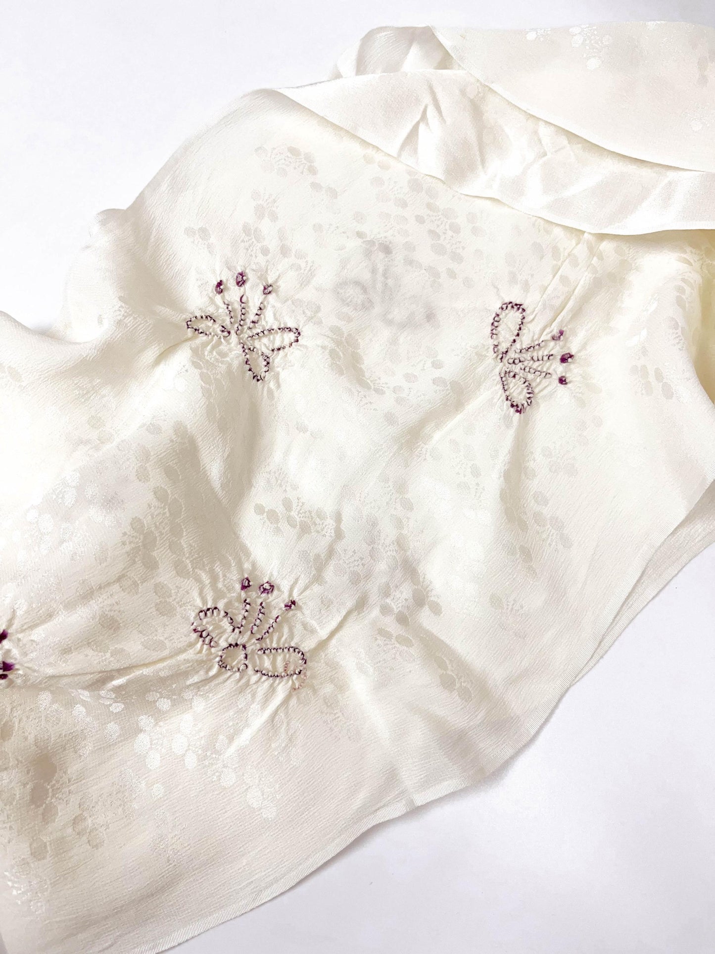 Vintage White Silk Kimono Obiage Sash - Good Condition (W3)