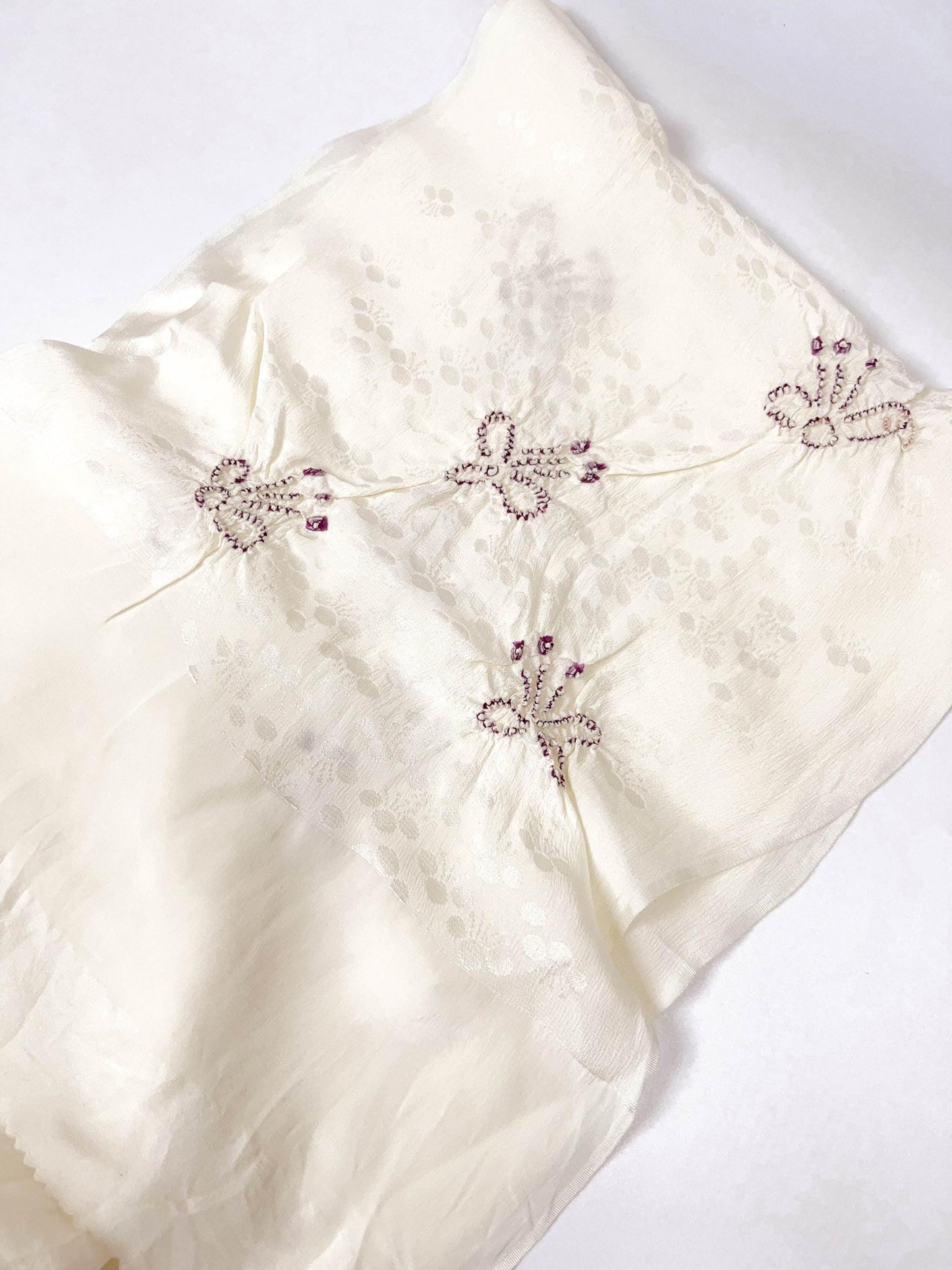Vintage White Silk Kimono Obiage Sash - Good Condition (W3)