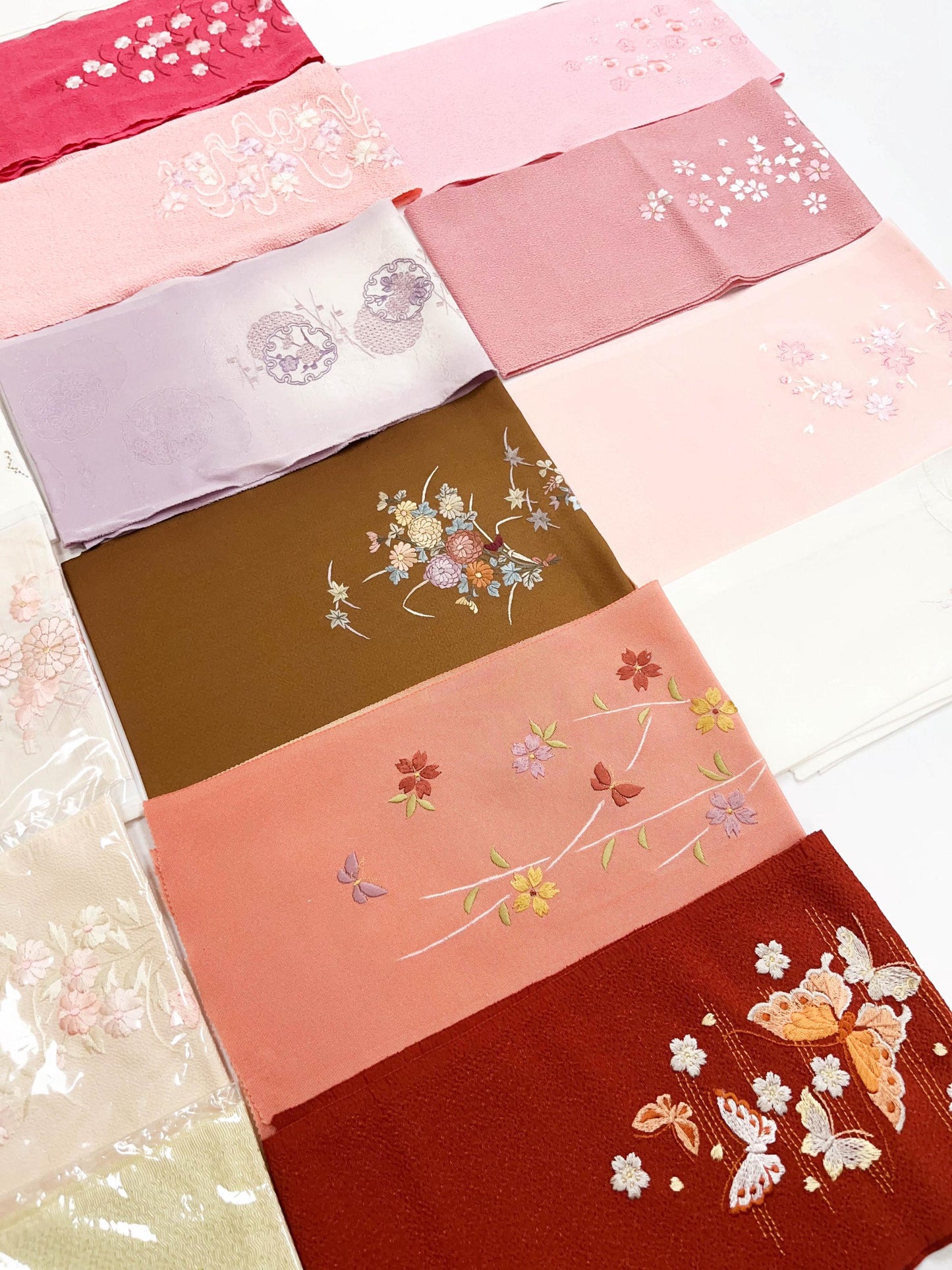 Floral Kimono Han-eri Collar: Japanese Juban Collar H04