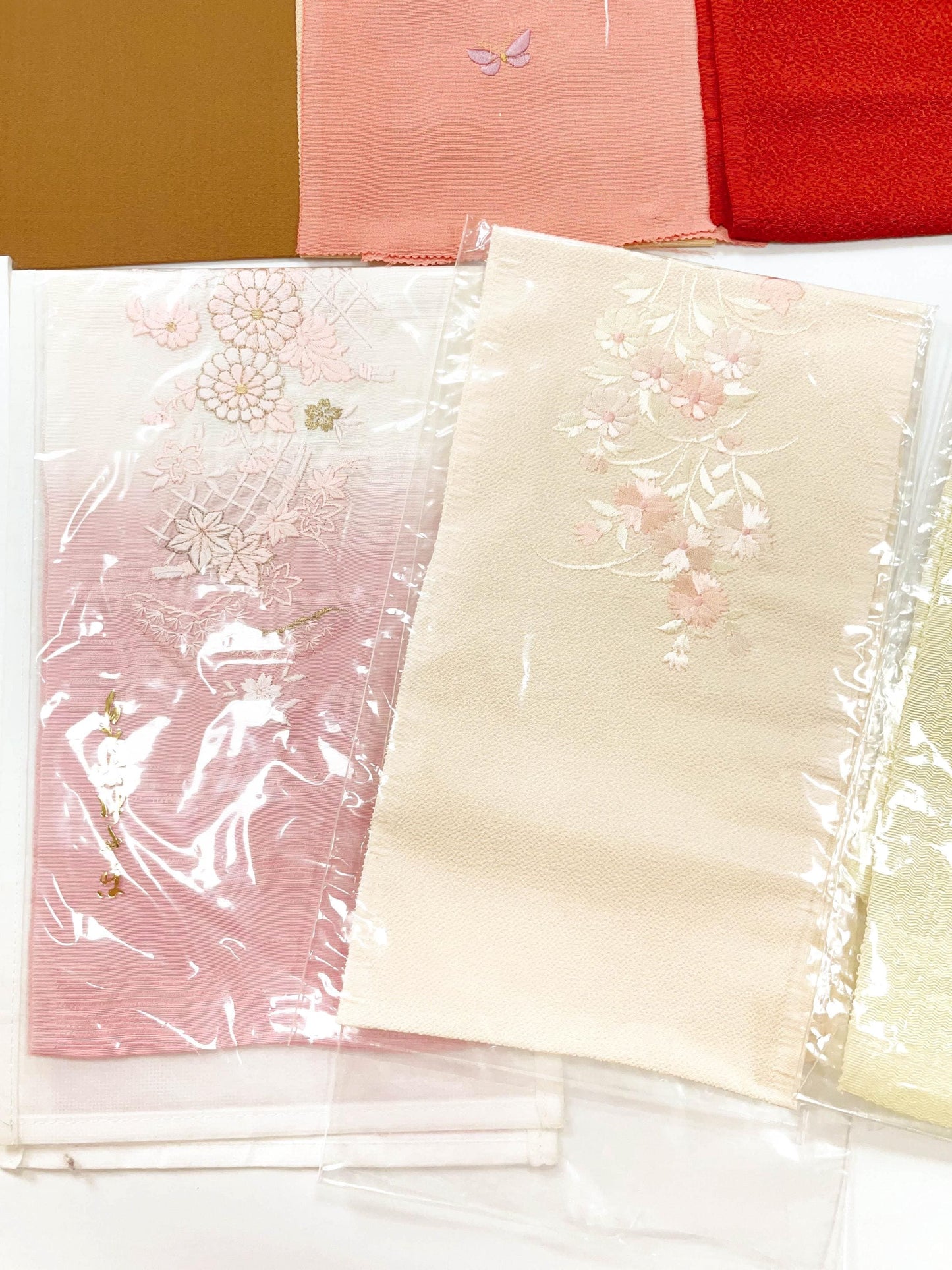 Floral Kimono Han-eri Collar: Japanese Juban Collar H04