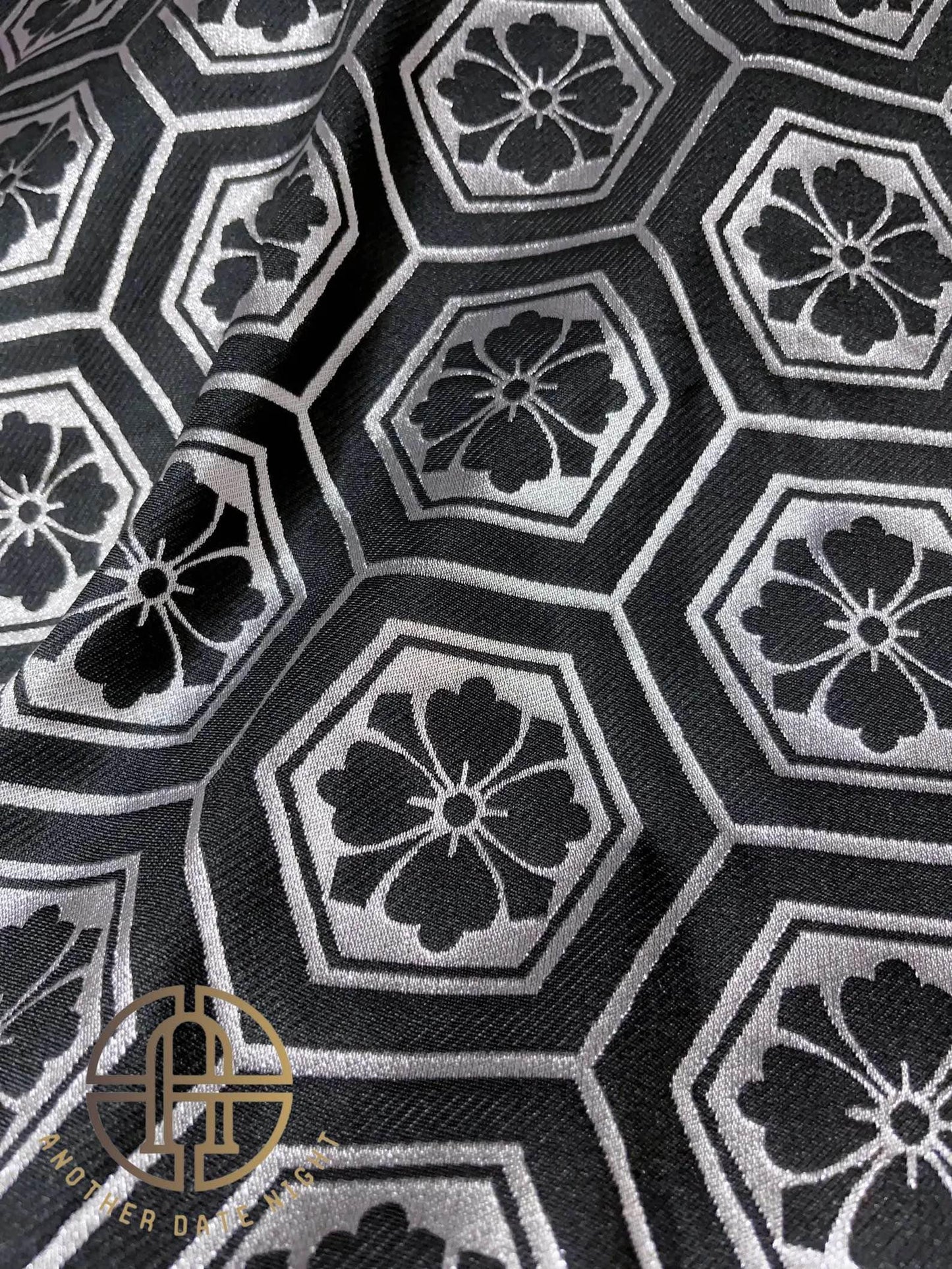 Men's Silver Hakama Pants: Traditional Japanese Kimono