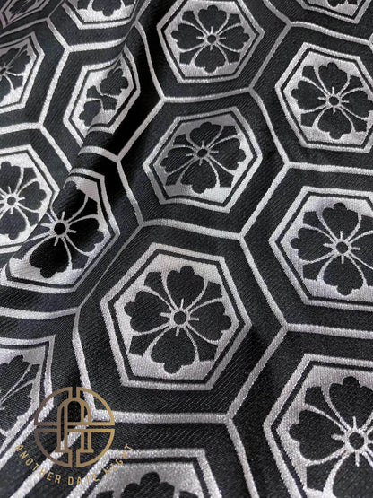 Men's Silver Hakama Pants: Traditional Japanese Kimono