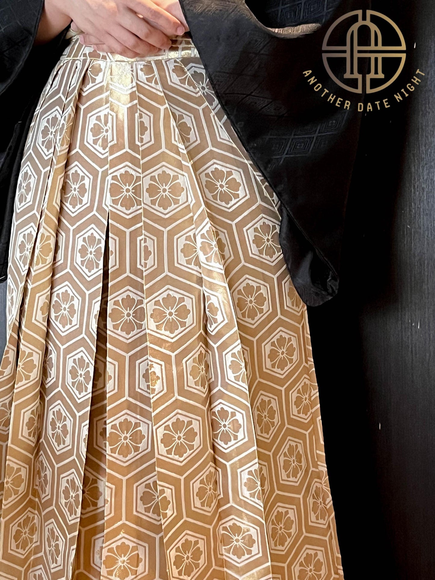 Light Gold Hakama Pants: Men's Japanese Kimono, Formal Wear