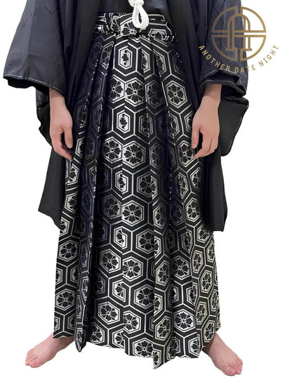 Men's Silver Hakama Pants: Traditional Japanese Kimono
