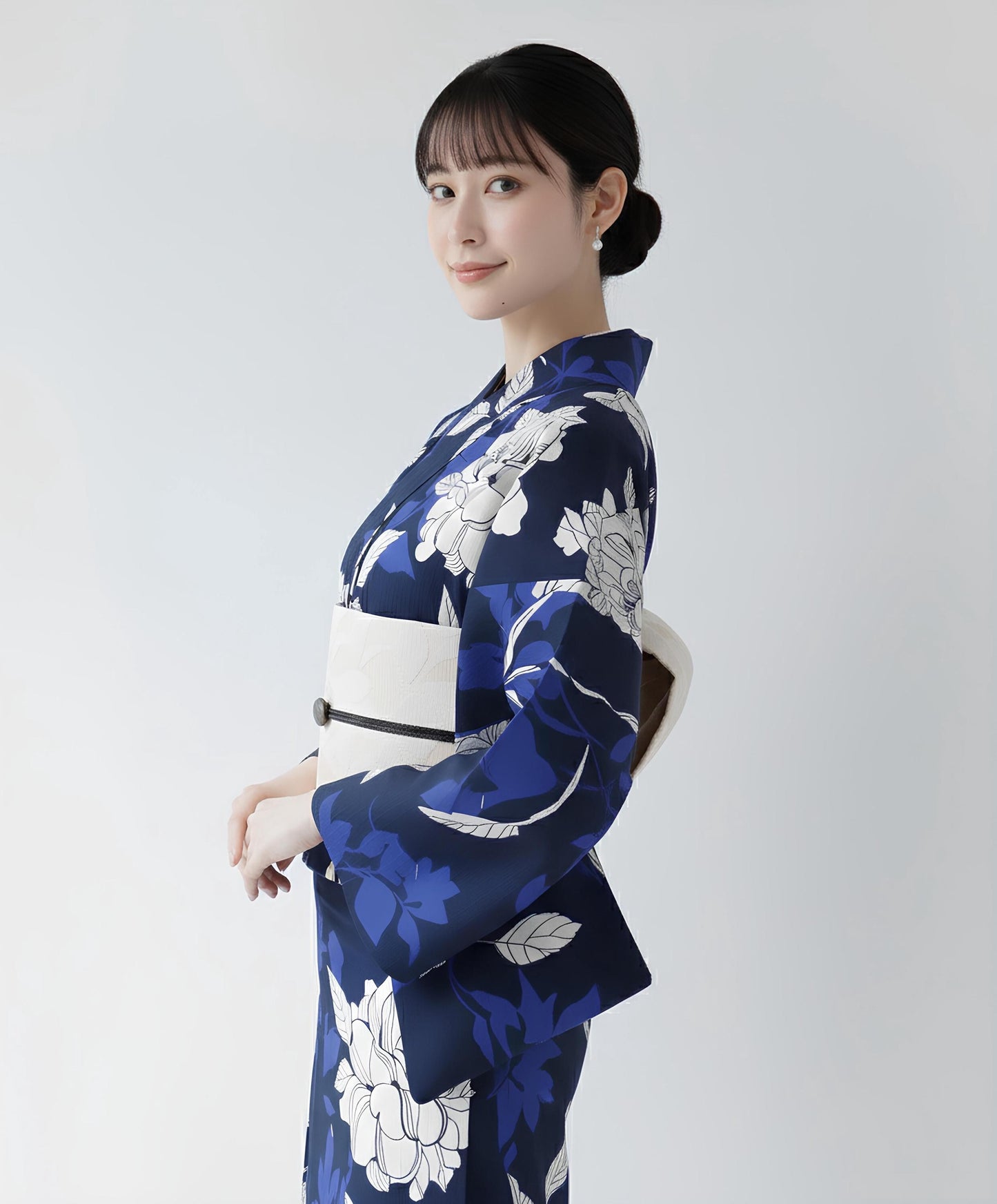 Blue Floral Japanese Cotton Yukata Set with Obi Options & Geta