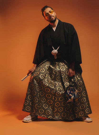 Men’s Traditional Japanese Kimono & Hakama 9PCS/11PCS Curated Gift Set