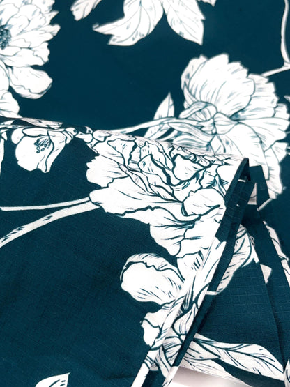 Green Floral Japanese Cotton Yukata Set, Obi Belt & Geta Sandals, Custom Fit Available