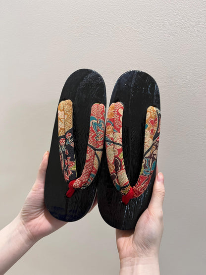 Women Geta Sandals, Japanese Traditional Wooden Shoes, Uchiwa Fan: Women Yukata Accessory Gift Set