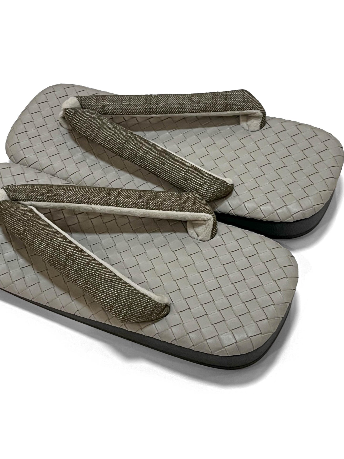 Japanese Setta Sandals (Olive-Grey), Haori Himo, Shingen bag: Men's Smart Casual Kimono/Yukata Accessory Gift Set