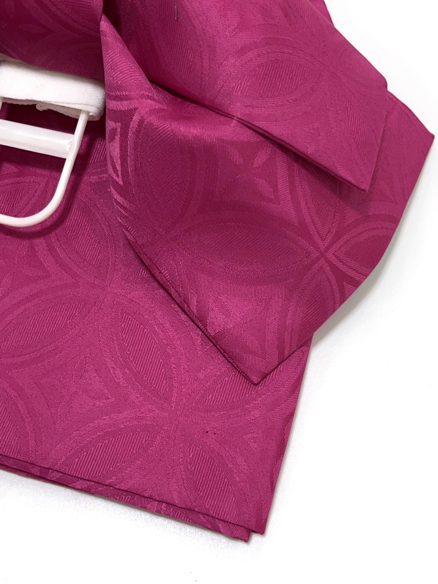 Japanese Pre-Tied Obi Belt Gift Set, Magenta Butterfly Knot Obi with Shibo Pattern, Objime & Obita Board, Easy to Wear