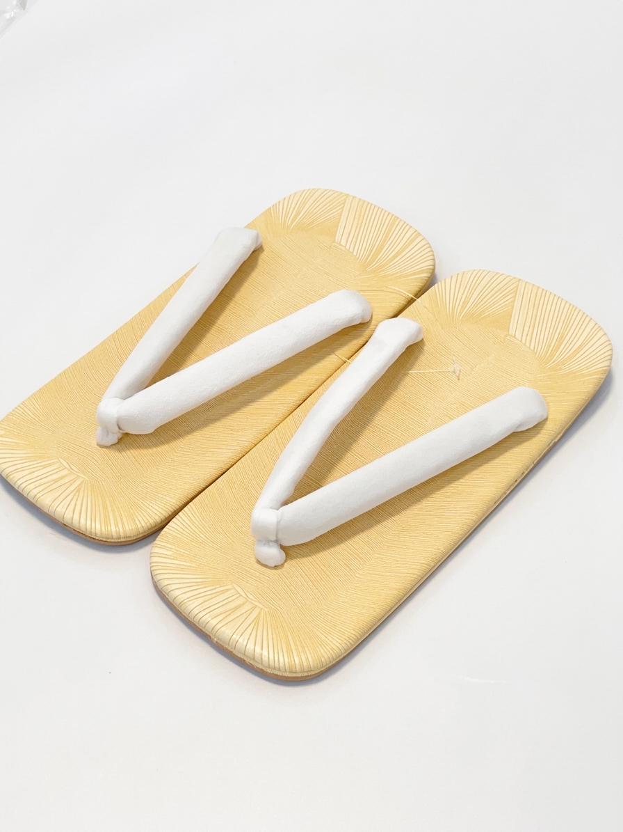 Men's White Straps Setta, Kimono Sandals, EU 39-49, with Tabi Socks and Kinchaku Bag, Men's Kimono Accessory Gift Set